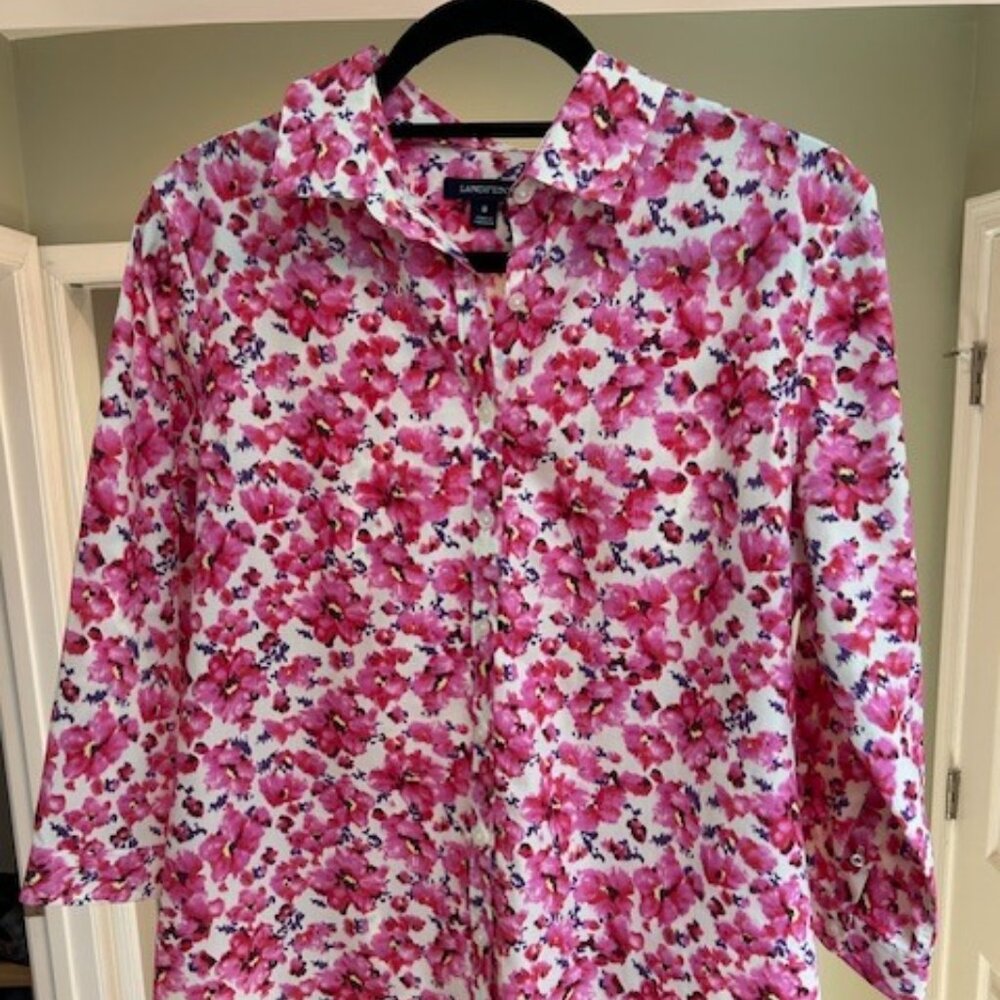 Lands' End No Iron Long Sleeve Button Down Shirt, pink and purple flowers, sz 8